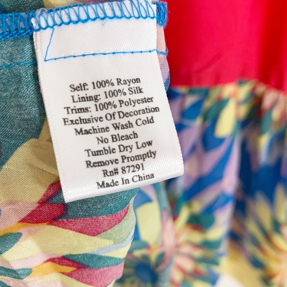 Johnny Was Embroidered Silk Dress Size XS Floral Print - Picture 9 of 9